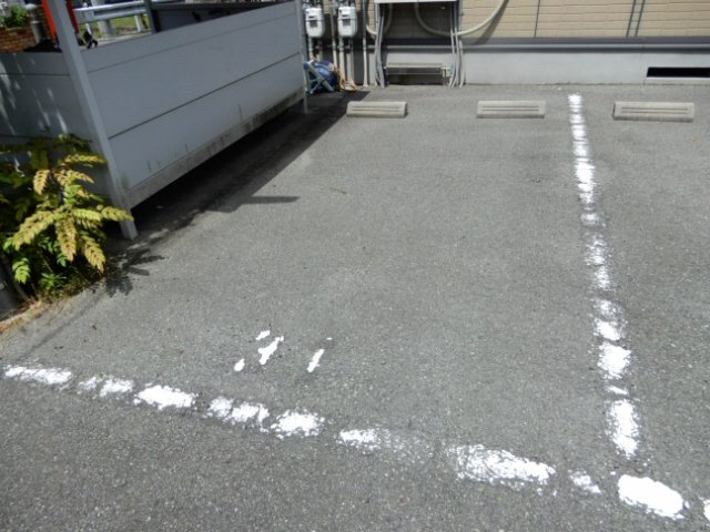 ルミエール御立　B棟の駐車場