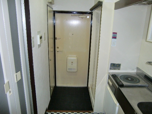 ダンディライオン石屋川の玄関