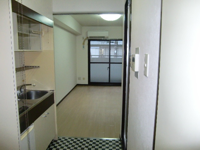 ダンディライオン石屋川の玄関