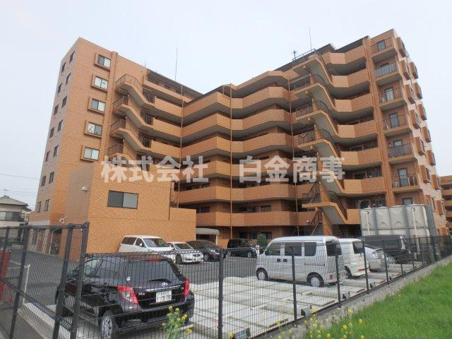 ダイアパレス若葉弐番館の駐車場