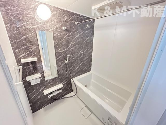 アンブレラの浴室|バス