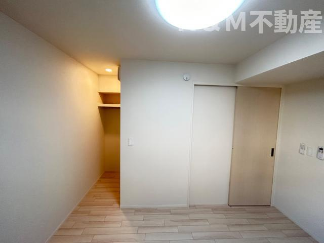 アンブレラの内装|室内