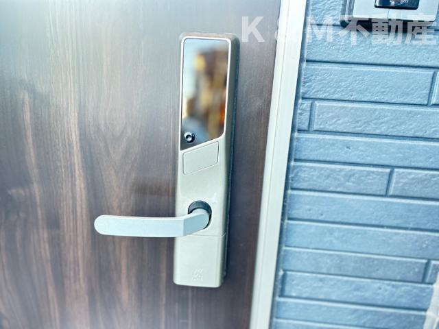 アンブレラの内装|セキュリティ