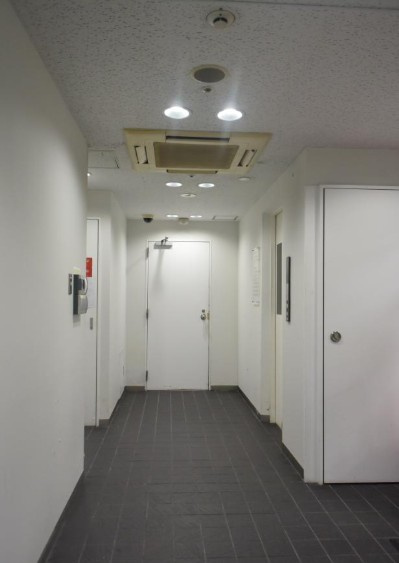 いちご御堂筋ビルのエントランス