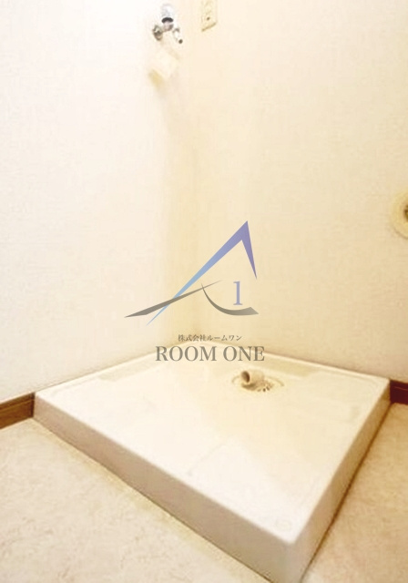 シャトー白馬の設備|洗濯機置き場です。