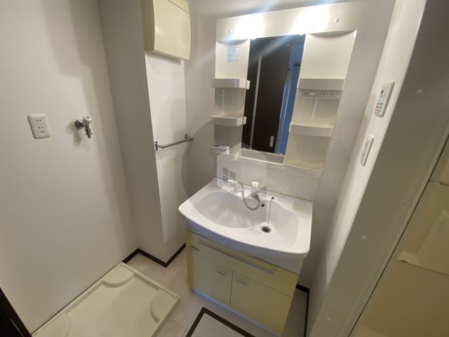 エストレヤ荒川の洗面所