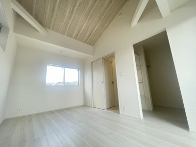 【洋室】 | うるま市石川（限定1棟） | ※同仕様写真です　※2階全部屋WIC付き♪（3部屋）