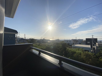 【バルコニー】 | うるま市石川（限定1棟） | ※同仕様写真です　2面バルコニー♪