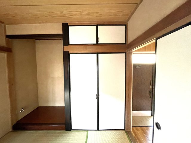 北塚貸家の収納