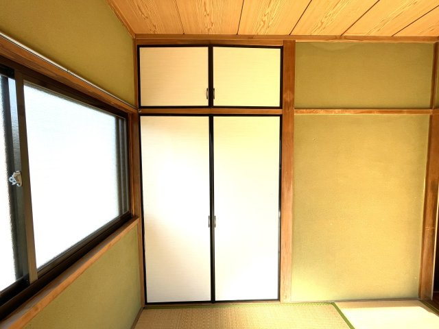 北塚貸家の収納