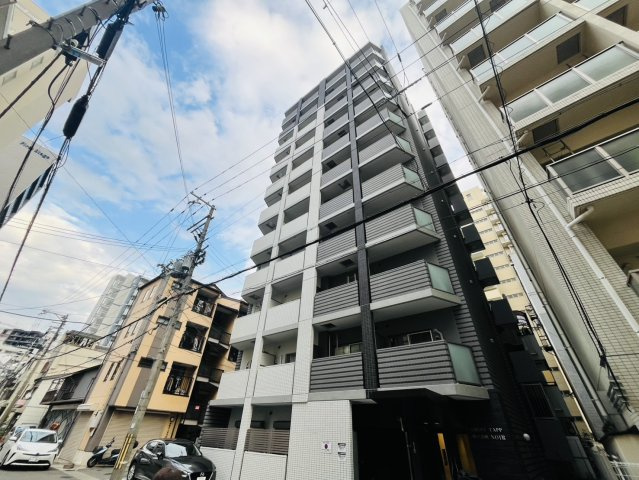 CREST　TAPP　神戸湊町　NOIR