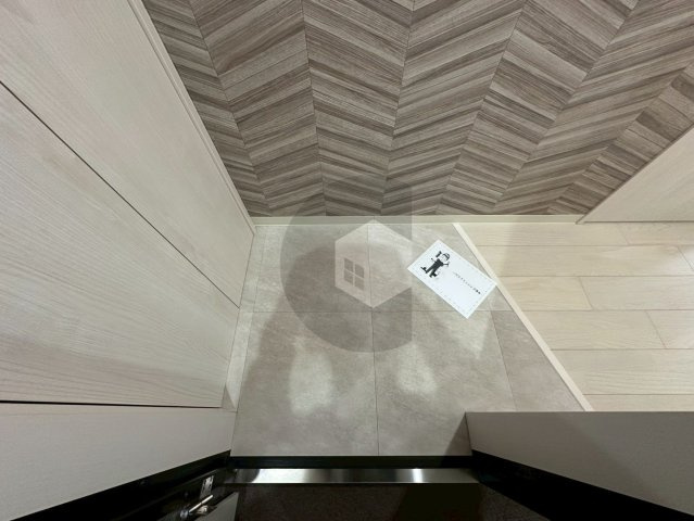 クリエオーレ吉田下島の玄関