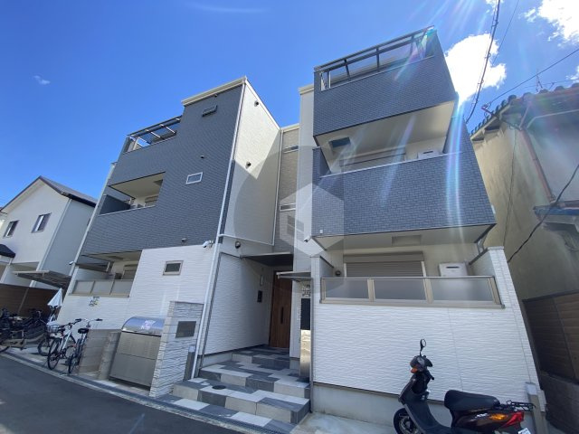 クリエオーレ吉田下島の外観