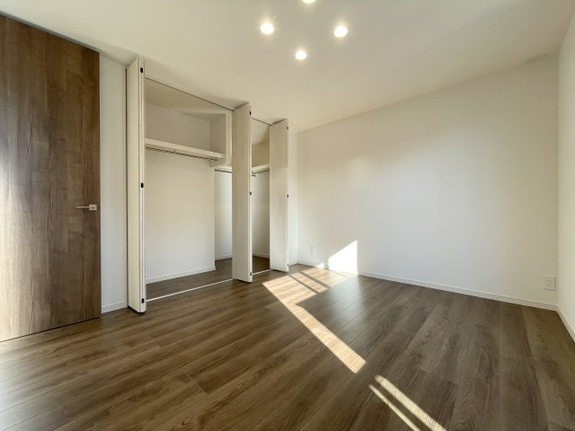 練馬区田柄4丁目　豊かな設備仕様　個性輝く特別な1邸の洋室|2階 7.0帖