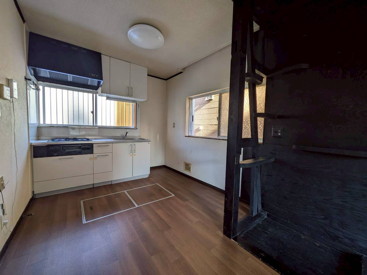 【居間・リビング】