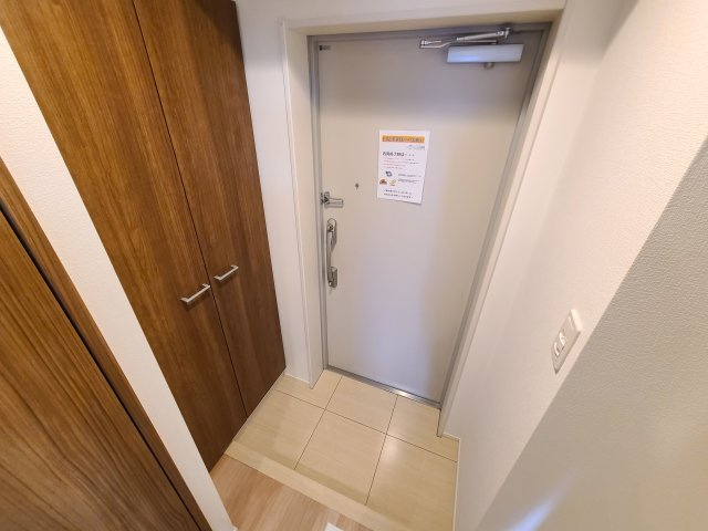 ザ・レジデンス・オブ・トーキョーＳＲ２０の玄関|★玄関にトールタイプのシューズボックスを設置★