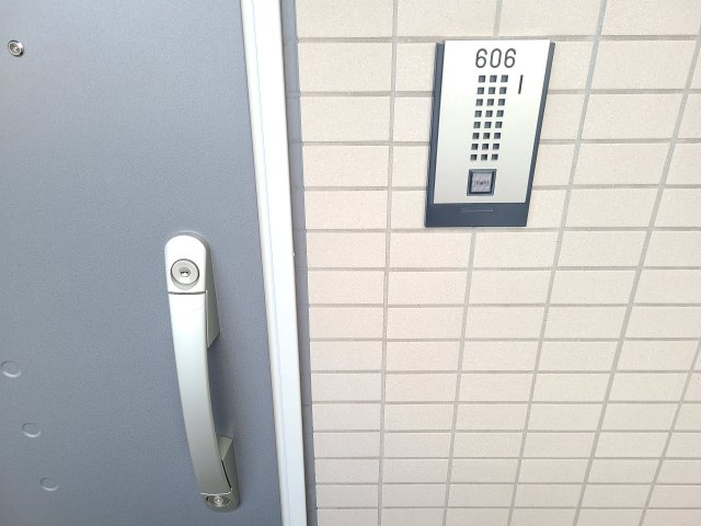 ザ・レジデンス・オブ・トーキョーＳＲ２０のセキュリティ|★玄関ダブルロック仕様です★