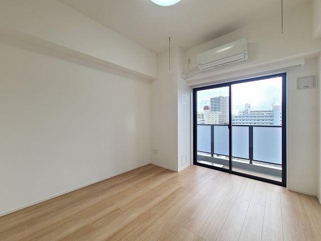 ザ・レジデンス・オブ・トーキョーＳＲ２０の居間・リビング|★洋室７．１帖の居室です。★