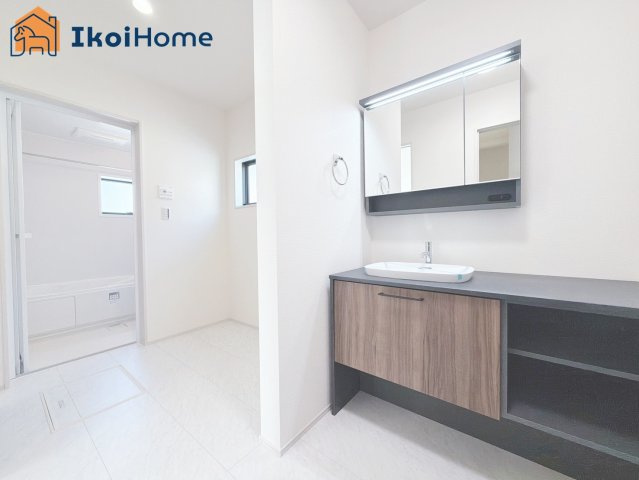 神戸市西区竹の台5期　新築戸建の洗面所|◆同社施工例◆畳２枚分の一般的な洗面室です。追加で収納棚等を付けると大変便利です。