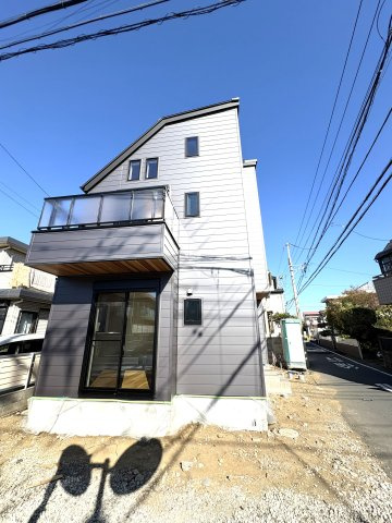 KUGENUMA COAST RESIDENCE – 開放感と光に満ちる、鵠沼海岸のデザイン邸 –の間取り