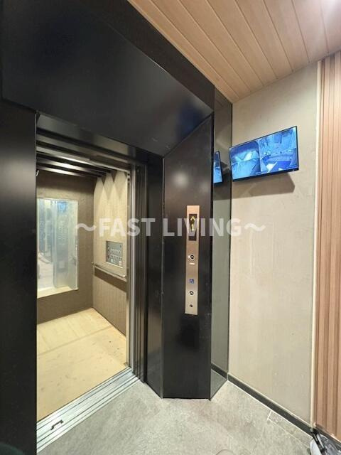 ROOTs Shinjuku Wakamatsuchoのロビー