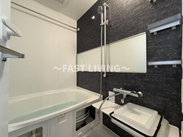 ROOTs Shinjuku Wakamatsuchoの浴室