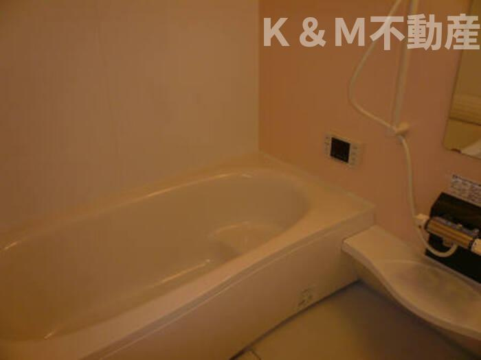 カームベリー　Aの浴室