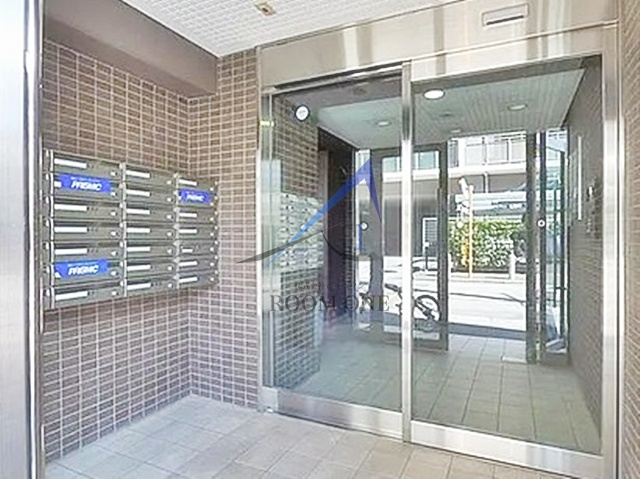 Ｐａｒｋ　ＡＹＡＳＥのエントランス|エントランスです。