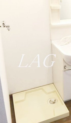 【設備】 | エクセル百合丘 | 室内洗濯機置き場です。