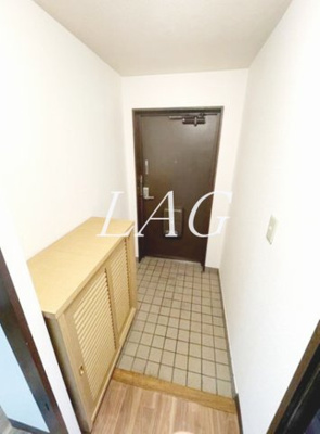 【玄関】 | ドミ中屋 | 玄関です。