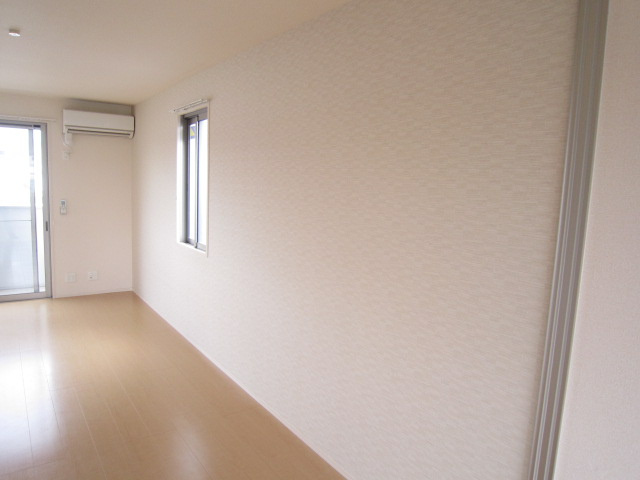 レガート清水の居間・リビング|別号室の参考写真です