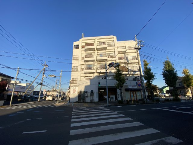 キャピタルハイムの外観