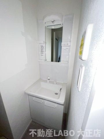 クローバー・レジデンス弁天町の洗面所