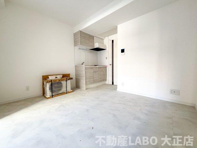 クローバー・レジデンス弁天町の洋室