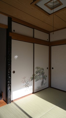 西条市小松町大頭中古住宅【1,380】（土地）67.73坪（建物）37.80坪の和室