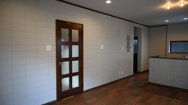 西条市小松町大頭中古住宅【1,380】（土地）67.73坪（建物）37.80坪の内装