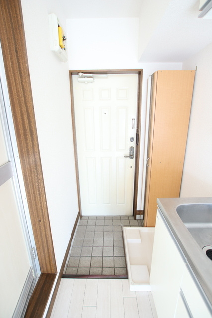 アサカウエストの玄関