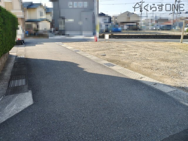 【前面道路含む現地写真】 | 姫路市飾磨区英賀春日町2丁目／売土地