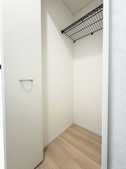 【収納】 | 富士見市水谷東1丁目　新築一戸建住宅　全2棟　(ふじみ野店) | 全居室収納付きでお部屋がすっきりと片付きます。