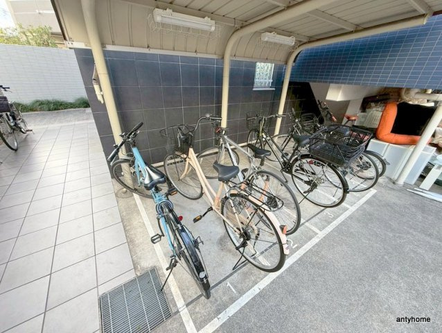 ディアグランデ難波東　仲介手数料無料の駐車場