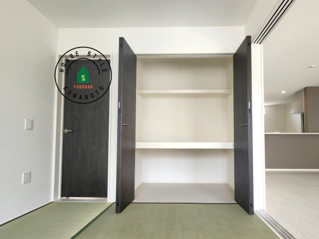 菊池郡大津町大字大津第8-3棟（2号棟）　の内観：施工例|収納には困りません。