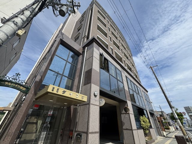 フローラルハイツ服部