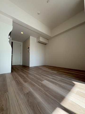 セレニテ夕陽丘エクラの居間・リビング