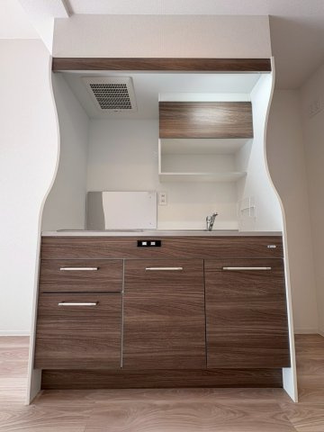 セレニテ夕陽丘エクラのキッチン