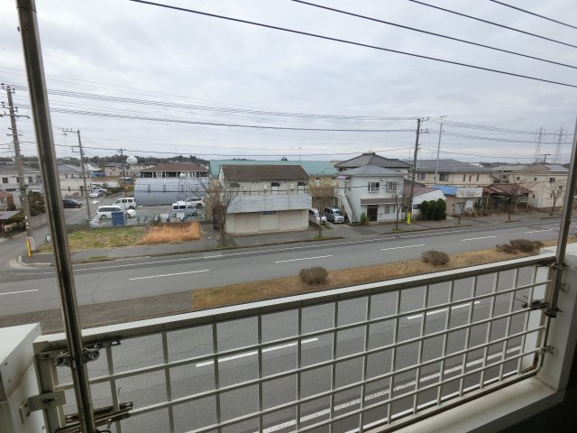 【バルコニー】