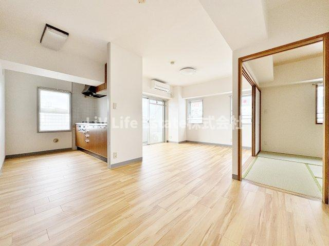 エスポワールの居間・リビング