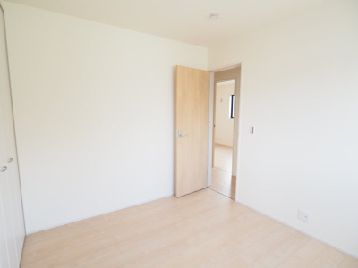 【洋室】 | Livele Garden.S　笹谷大谷地　7号棟 | ★内覧予約で新米2kg★