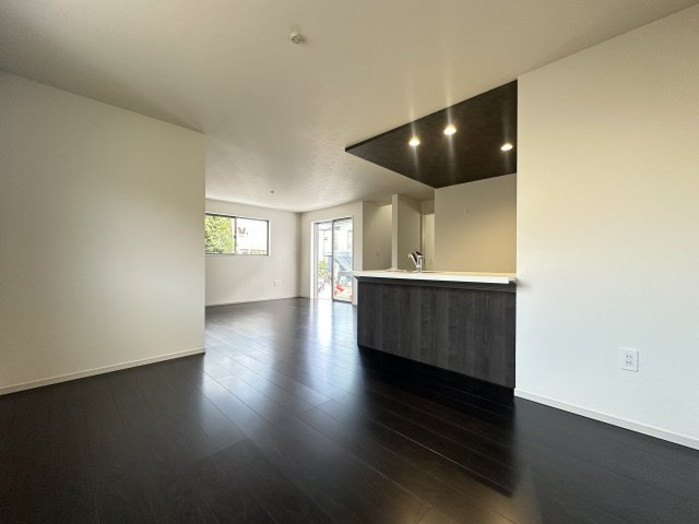 明石市西明石東町新築戸建１号棟の居間・リビング