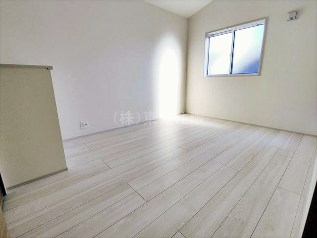 【洋室】 | 新座市堀ノ内2丁目 | ２階東側5.75帖洋室　趣味のお部屋にいかがでしょうか