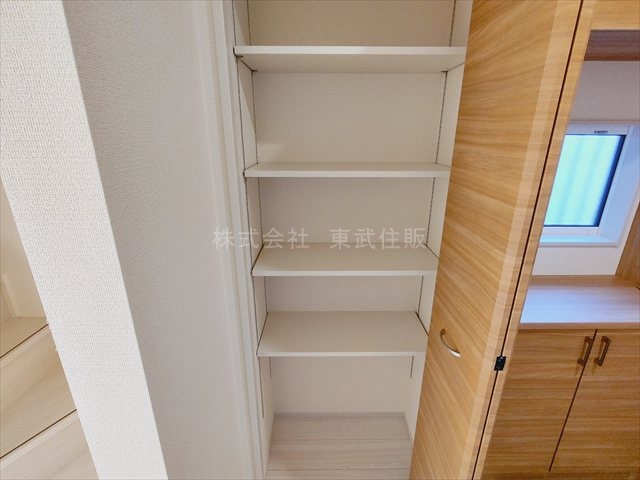 【内装】 | 新座市堀ノ内2丁目 | 明るい色調の室内です